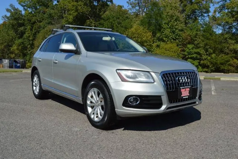 2014 Audi Q5 2.0T Premium Plus photo 1