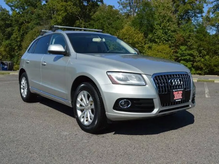 2014 Audi Q5 2.0T Premium Plus photo 1