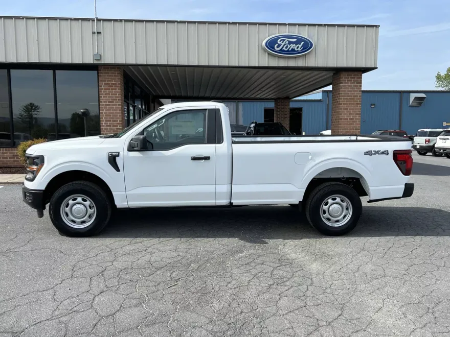 2025 Ford F-150 XL photo 1
