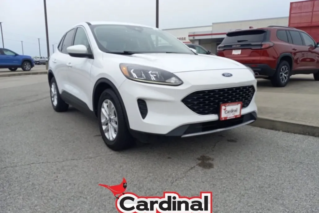 2020 Ford Escape SE photo 1