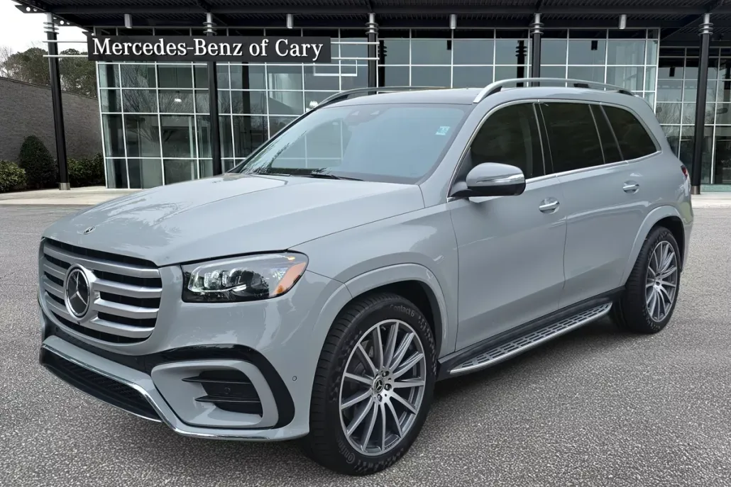 2024 Mercedes Benz GLS 580 photo 1