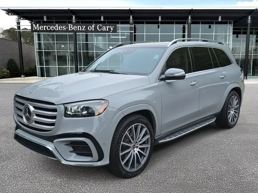 2024 Mercedes Benz GLS 580 photo 1