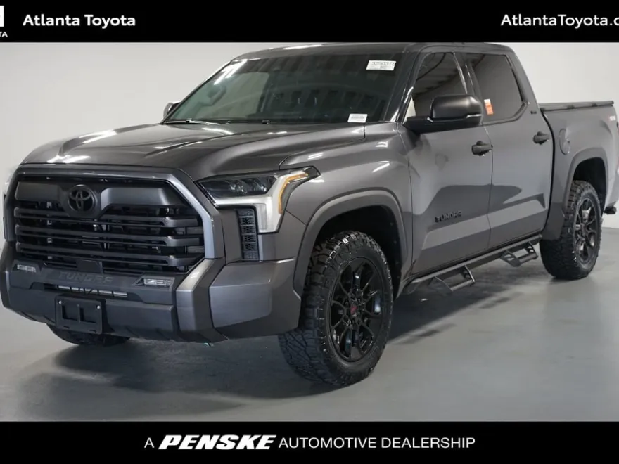 2023 Toyota Tundra SR5 photo 1