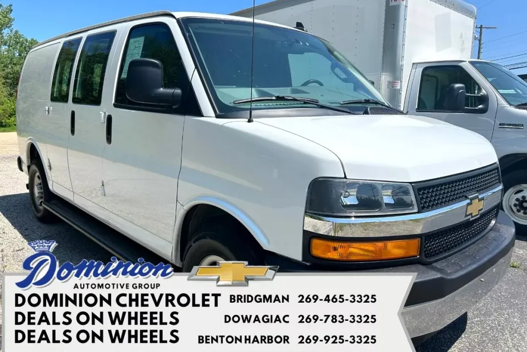 2020 Chevrolet Express Cargo 2500 photo 1