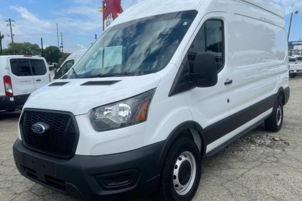 2023 Ford Transit Cargo Van photo 1
