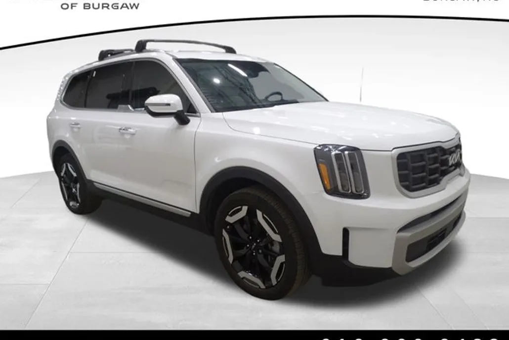 2024 Kia Telluride S photo 1