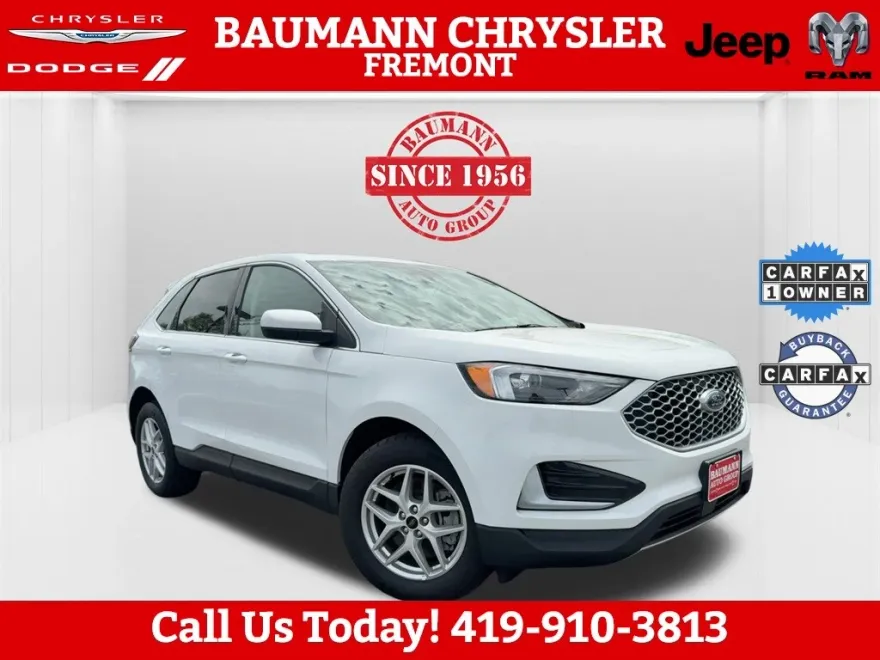 2023 Ford Edge SEL photo 1