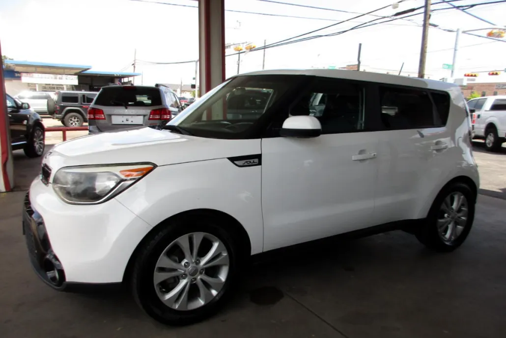 2016 Kia Soul Plus photo 1