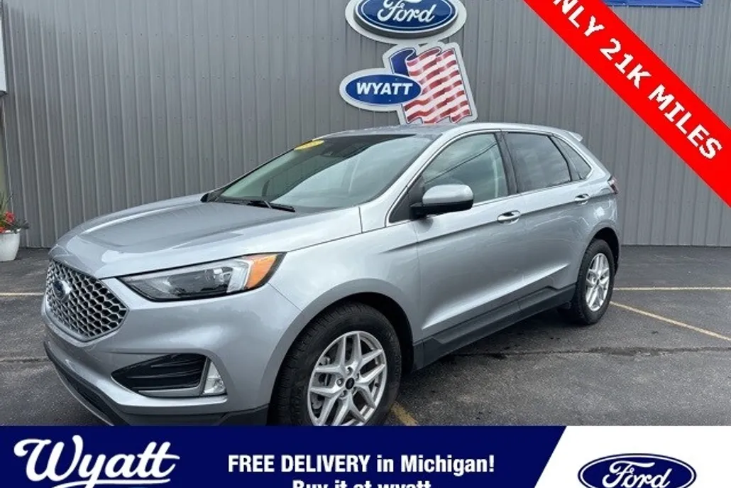 2023 Ford Edge SEL photo 1