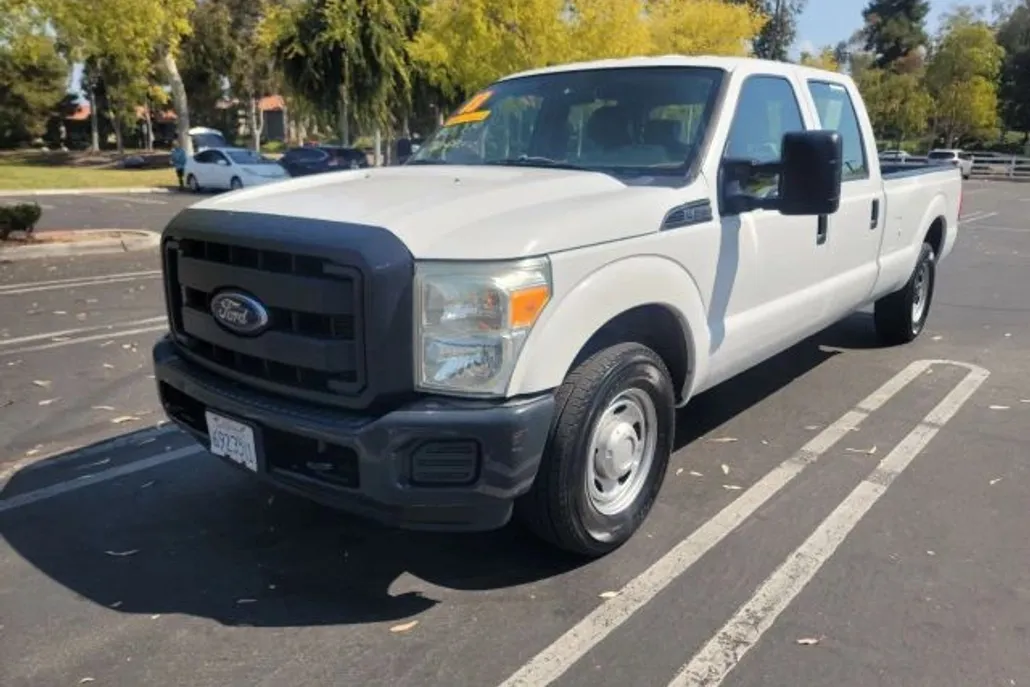2013 Ford F-250 photo 1