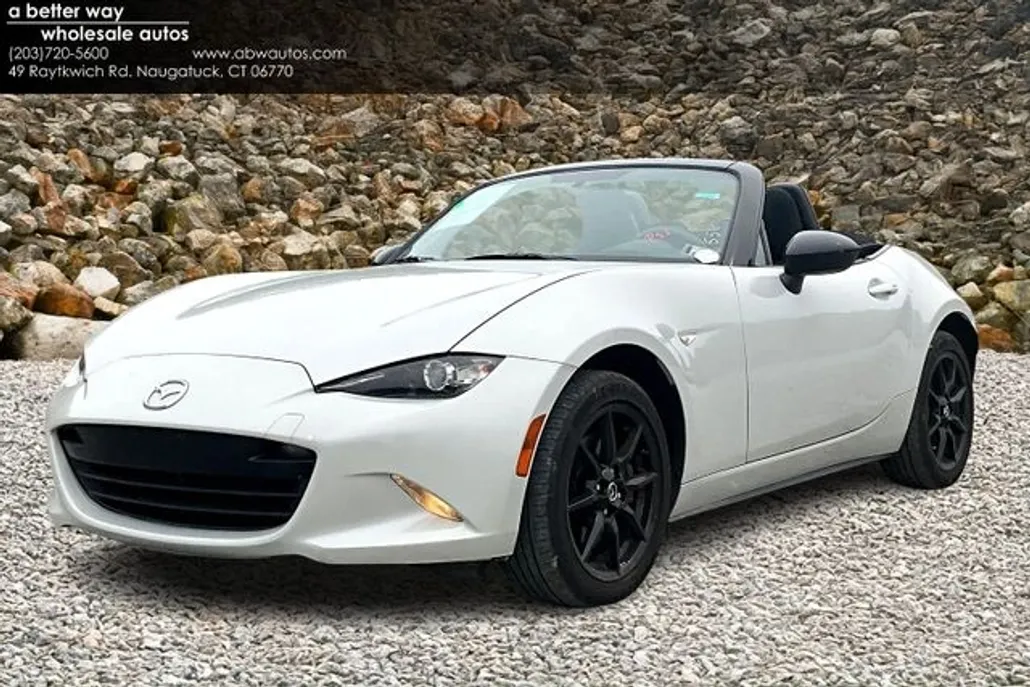 2016 Mazda MX-5 Miata Miata Sport photo 1