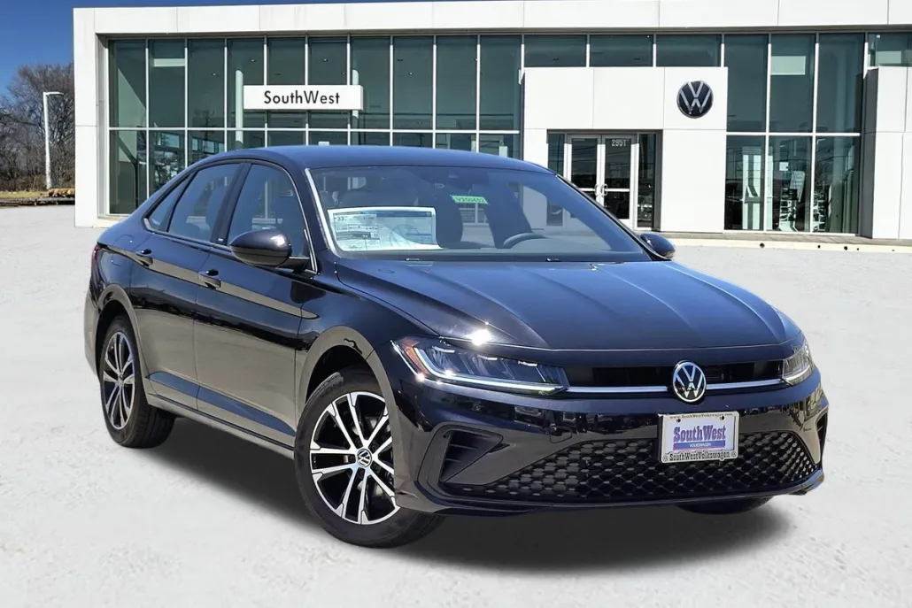 2025 Volkswagen Jetta 1.5T Sport photo 1