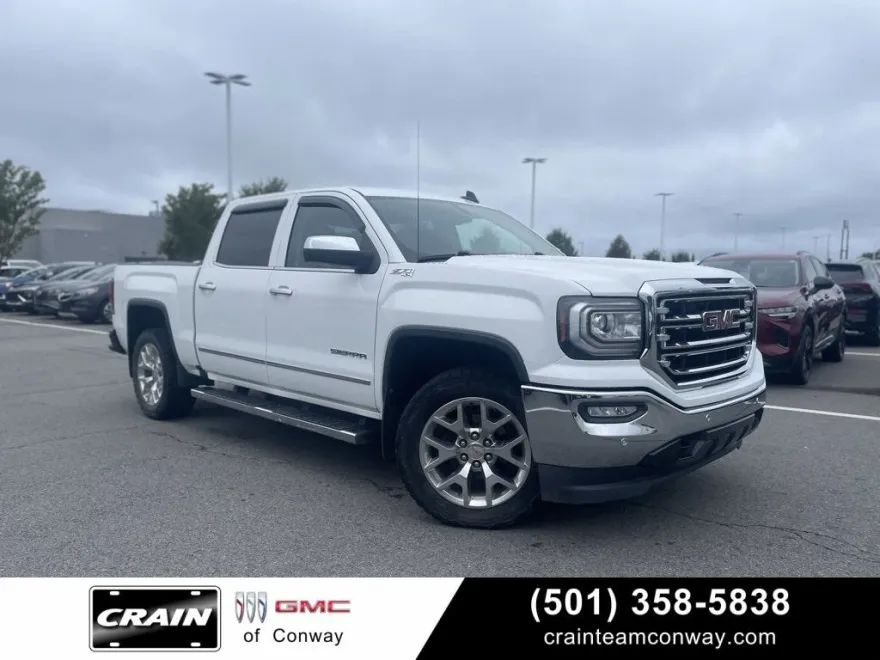 2017 Gmc Sierra 1500 SLT photo 1