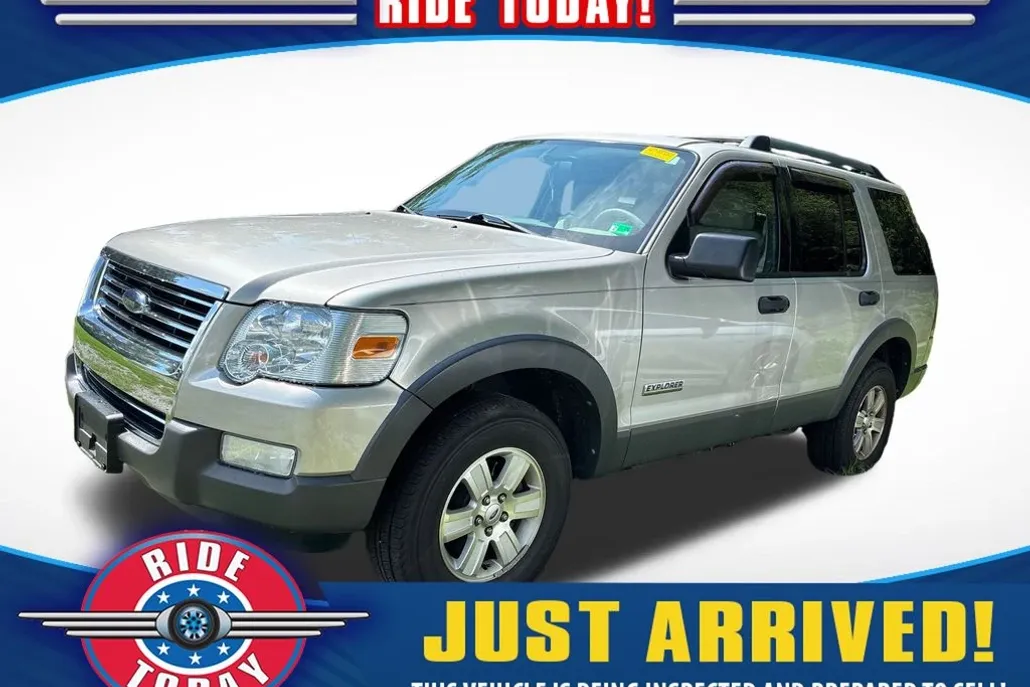 2006 Ford Explorer XLT photo 1