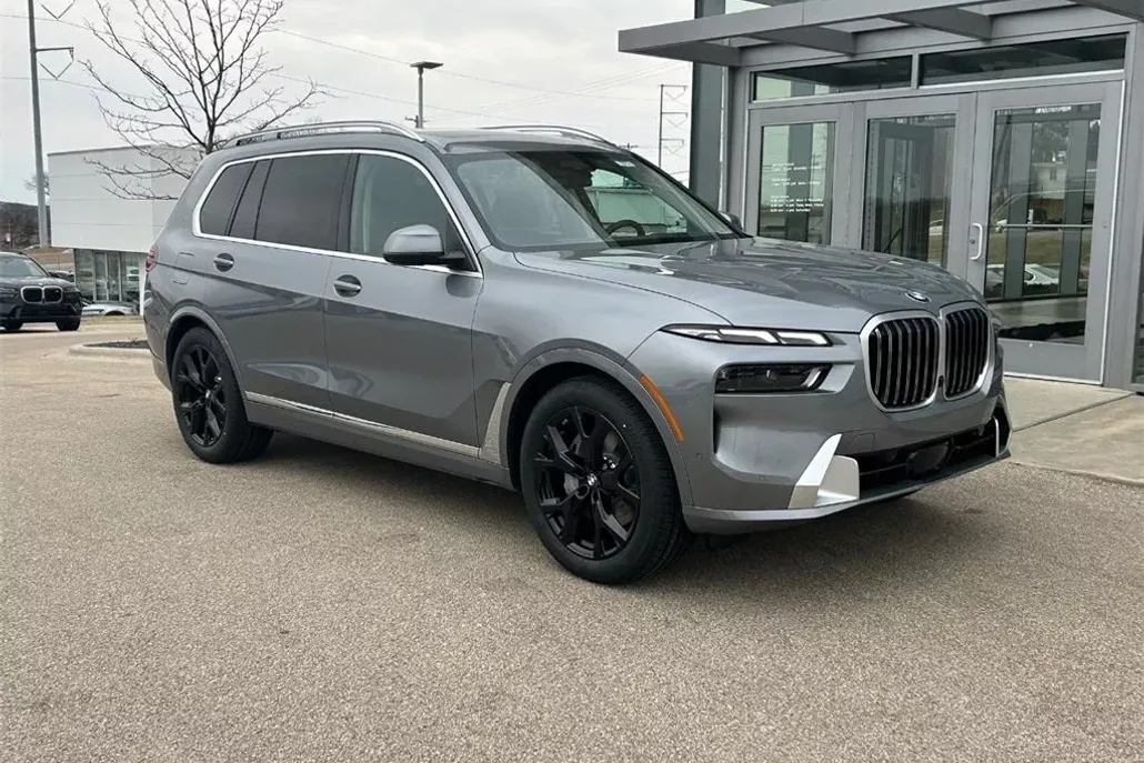 2025 Bmw X7 xDrive40i photo 1