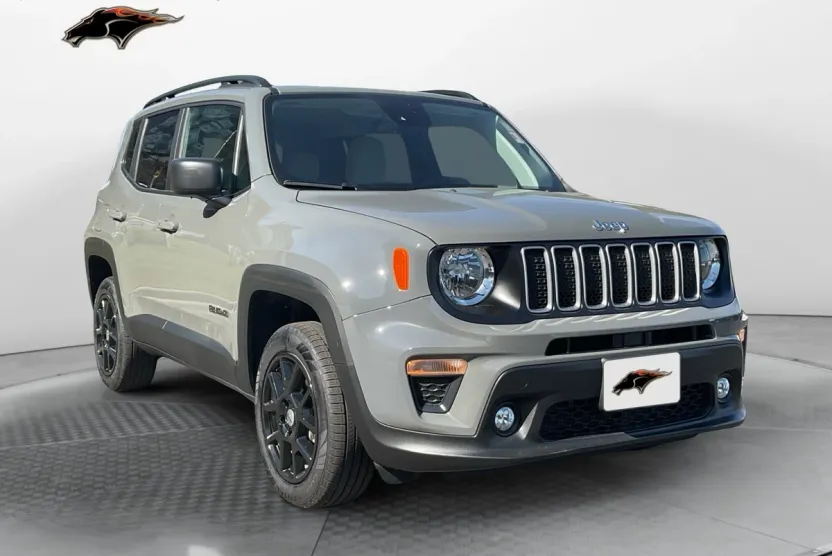 2022 Jeep Renegade Latitude photo 1