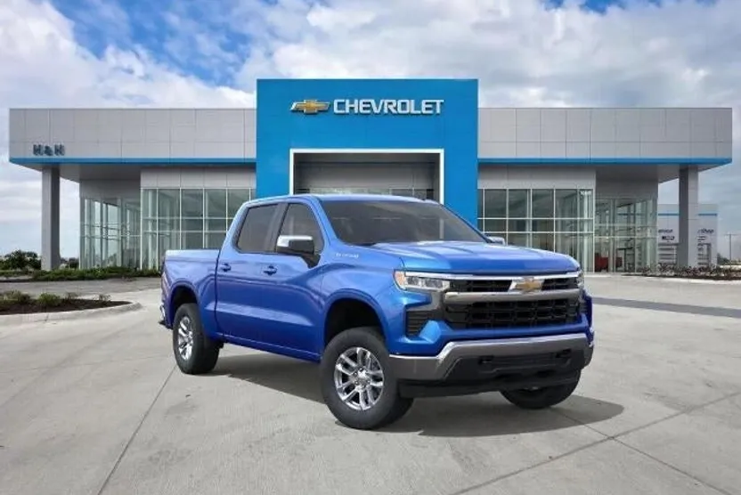 2026 Chevrolet Silverado 1500 LT photo 1