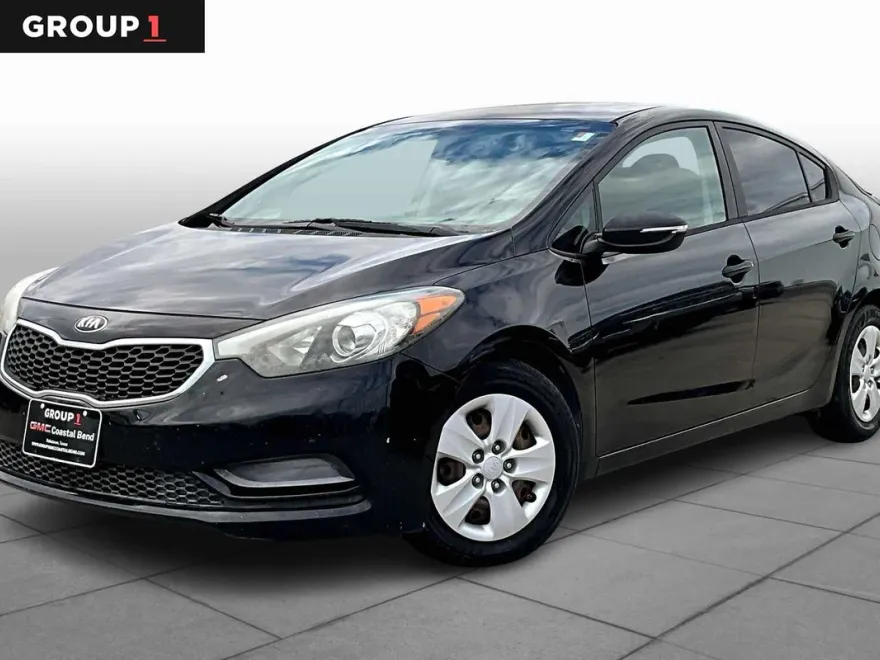 2015 Kia Forte LX photo 1