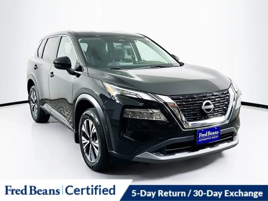2022 Nissan Rogue SV photo 1