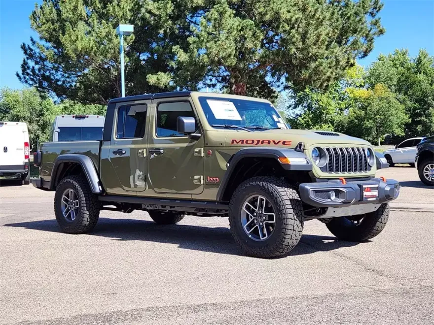2025 Jeep Gladiator Mojave photo 1