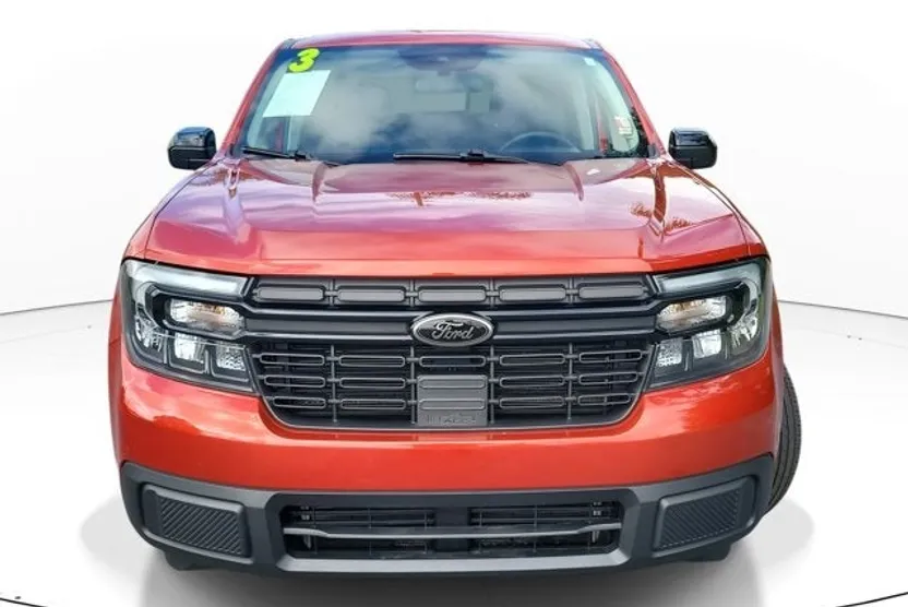 2023 Ford Maverick Lariat photo 1