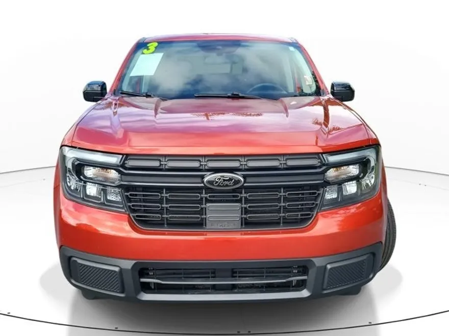 2023 Ford Maverick Lariat photo 1