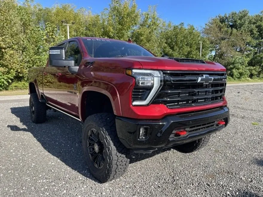 2025 Chevrolet Silverado 2500HD LTZ photo 1