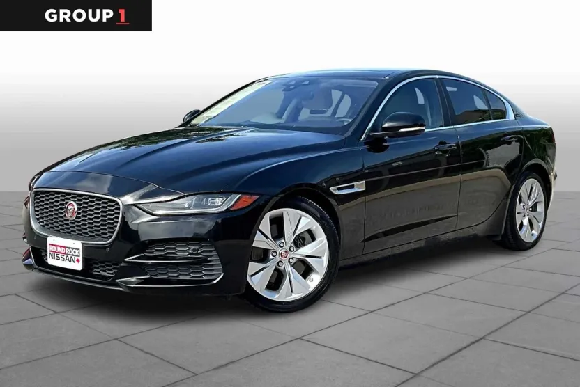 2020 Jaguar XE S photo 1