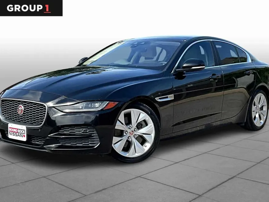 2020 Jaguar XE S photo 1