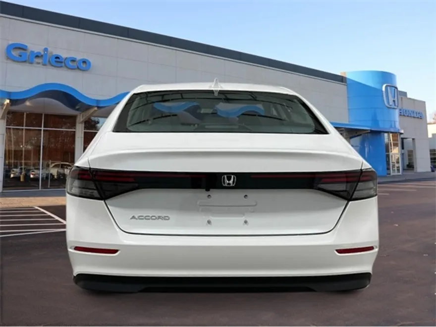2025 Honda Accord LX photo 1