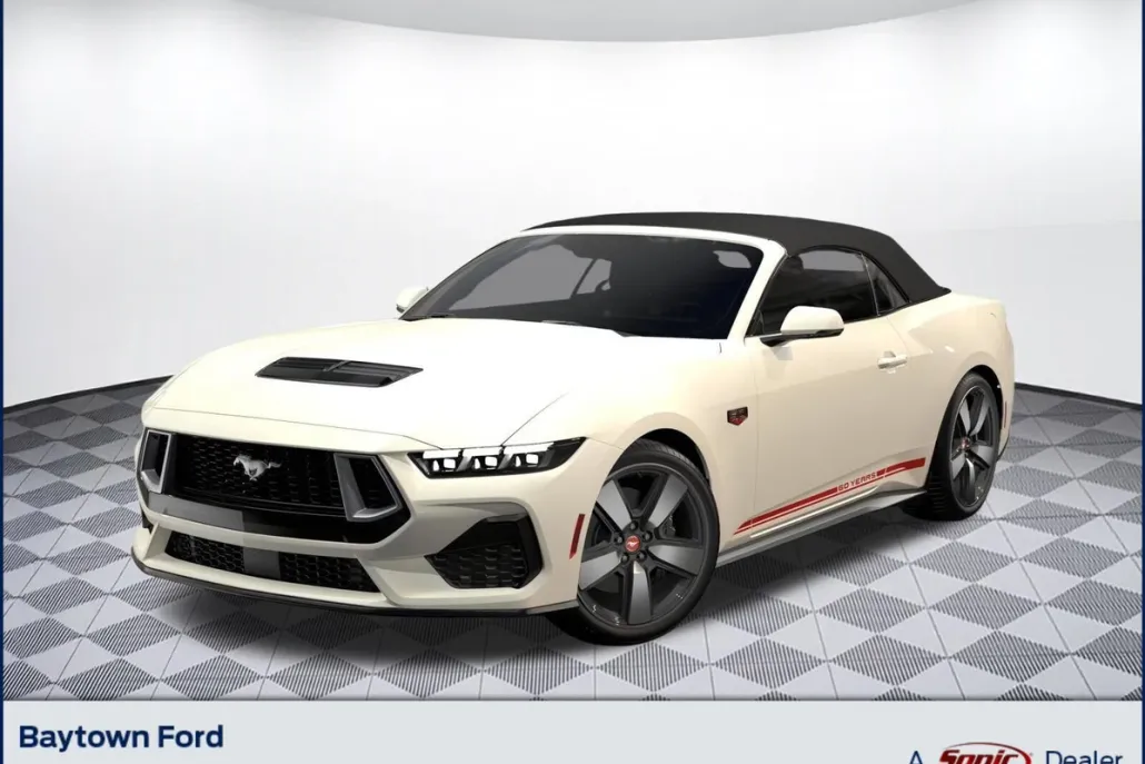 2025 Ford Mustang GT Premium photo 1