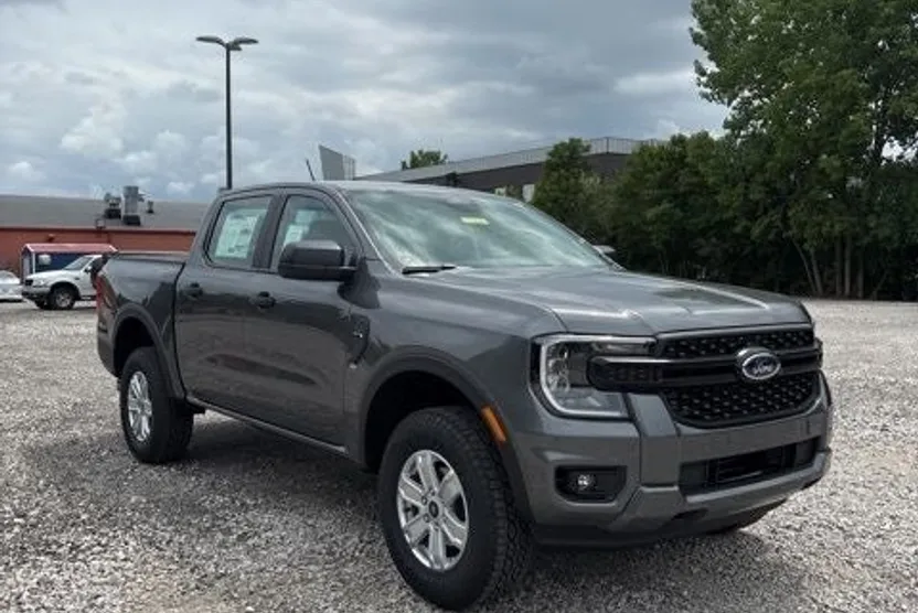 2025 Ford Ranger XL photo 1