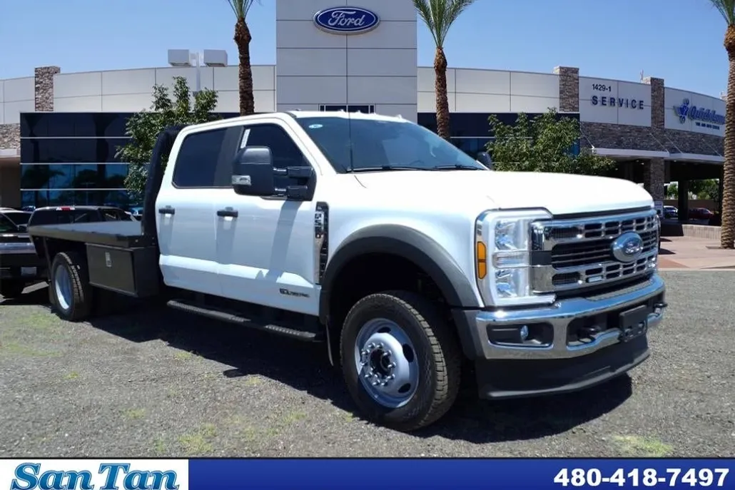 2025 Ford F-550 XL photo 1