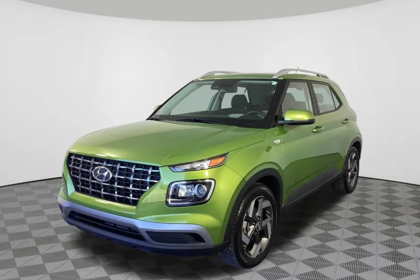 2023 Hyundai Venue SEL photo 1