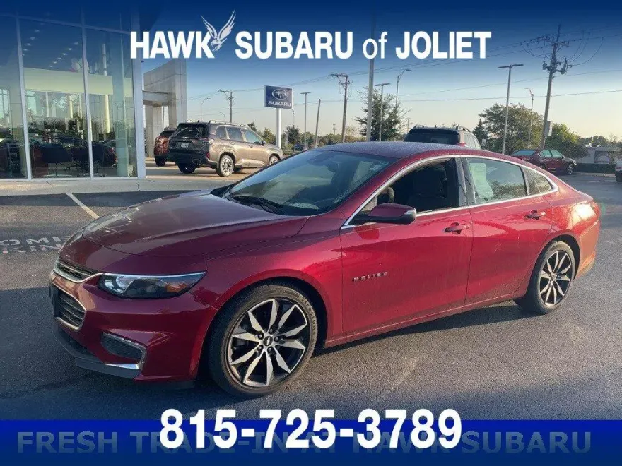 2017 Chevrolet Malibu 1LT photo 1