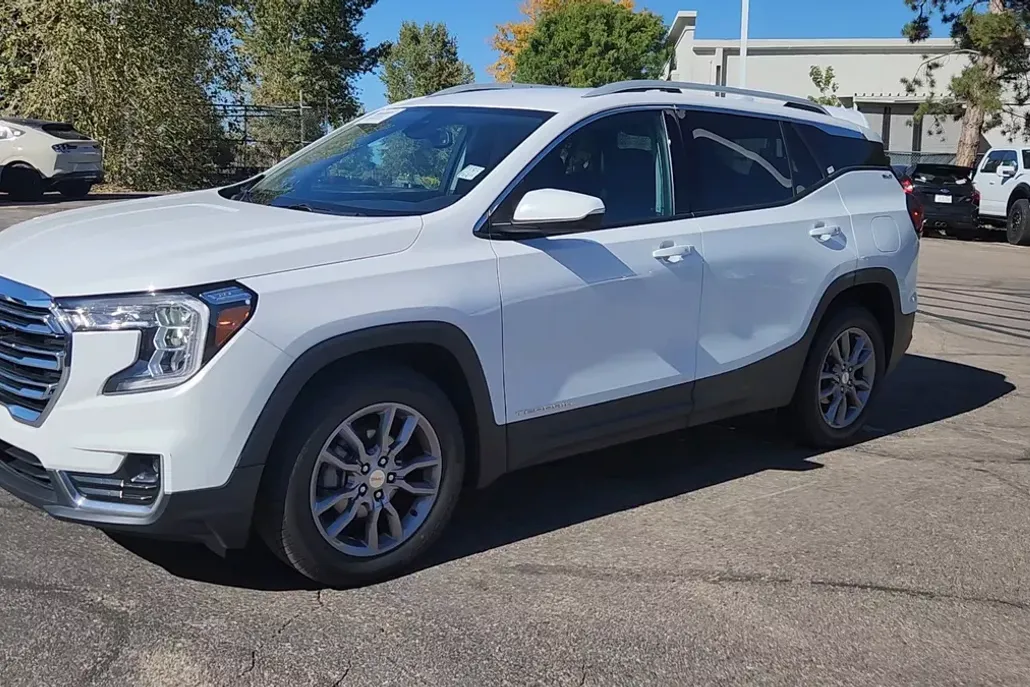 2023 Gmc Terrain SLT photo 1