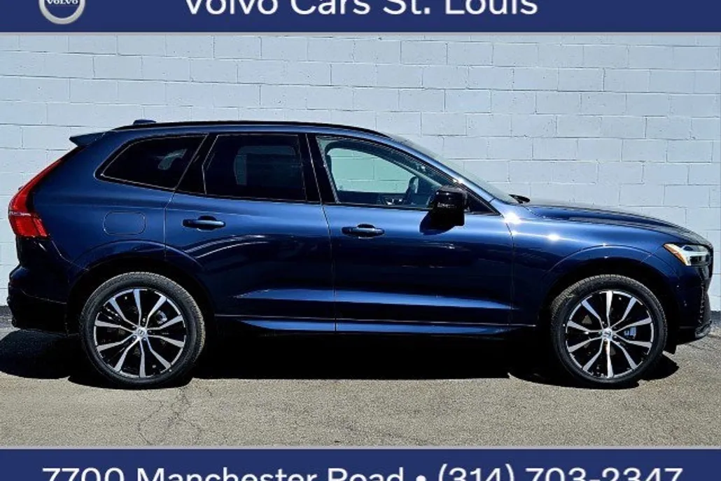2025 Volvo XC60 B5 Plus photo 1