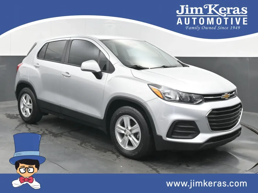 2020 Chevrolet Trax LS photo 1