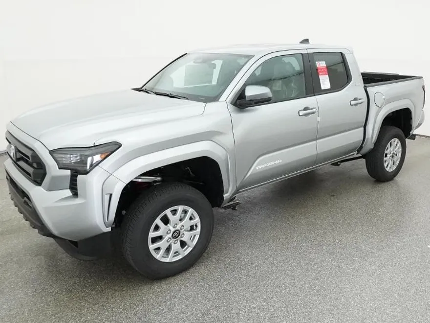 2025 Toyota Tacoma SR5 4x4 Double Cab photo 1
