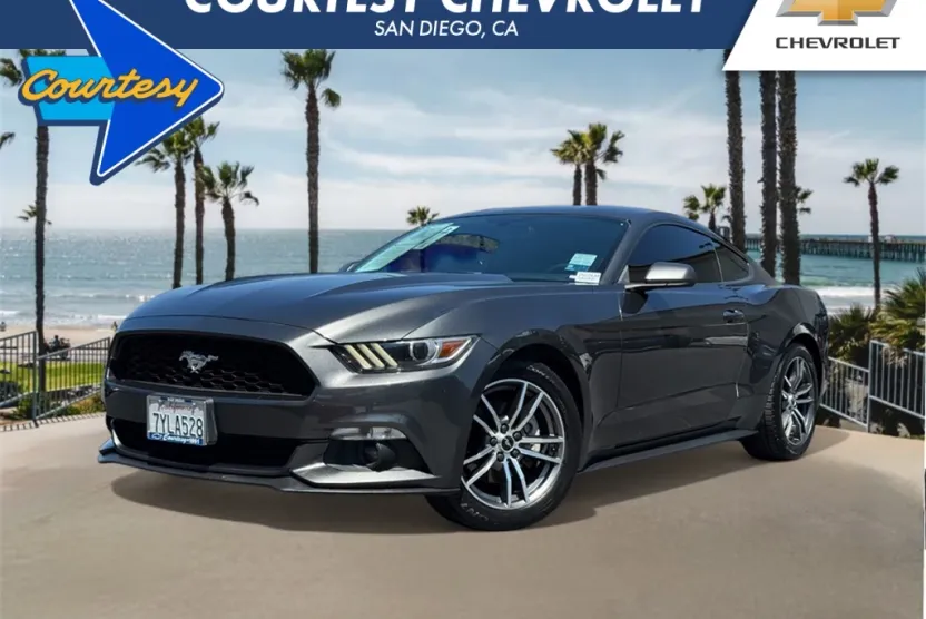 2017 Ford Mustang EcoBoost photo 1