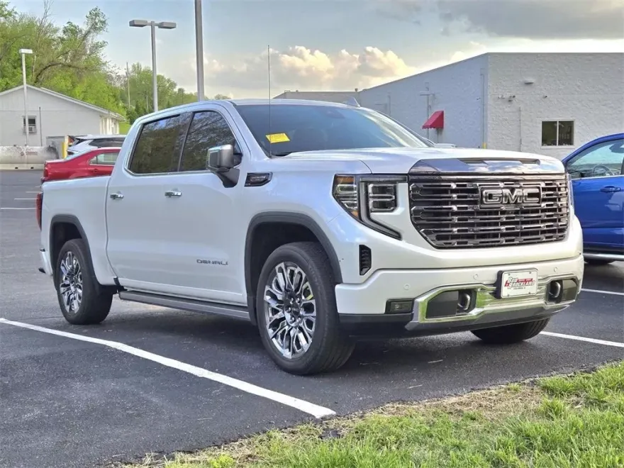 2024 Gmc Sierra 1500 Denali Ultimate photo 1