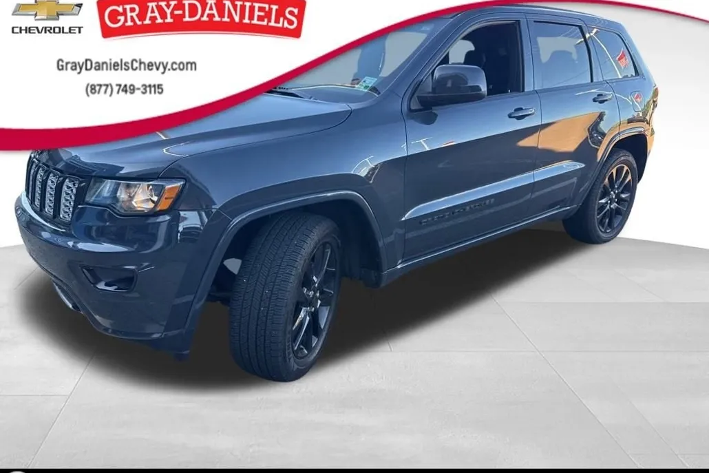 2018 Jeep Grand Cherokee Altitude photo 1