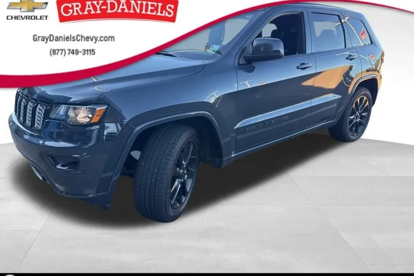2018 Jeep Grand Cherokee Altitude photo 1