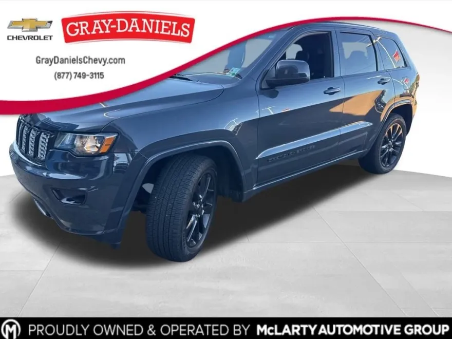 2018 Jeep Grand Cherokee Altitude photo 1