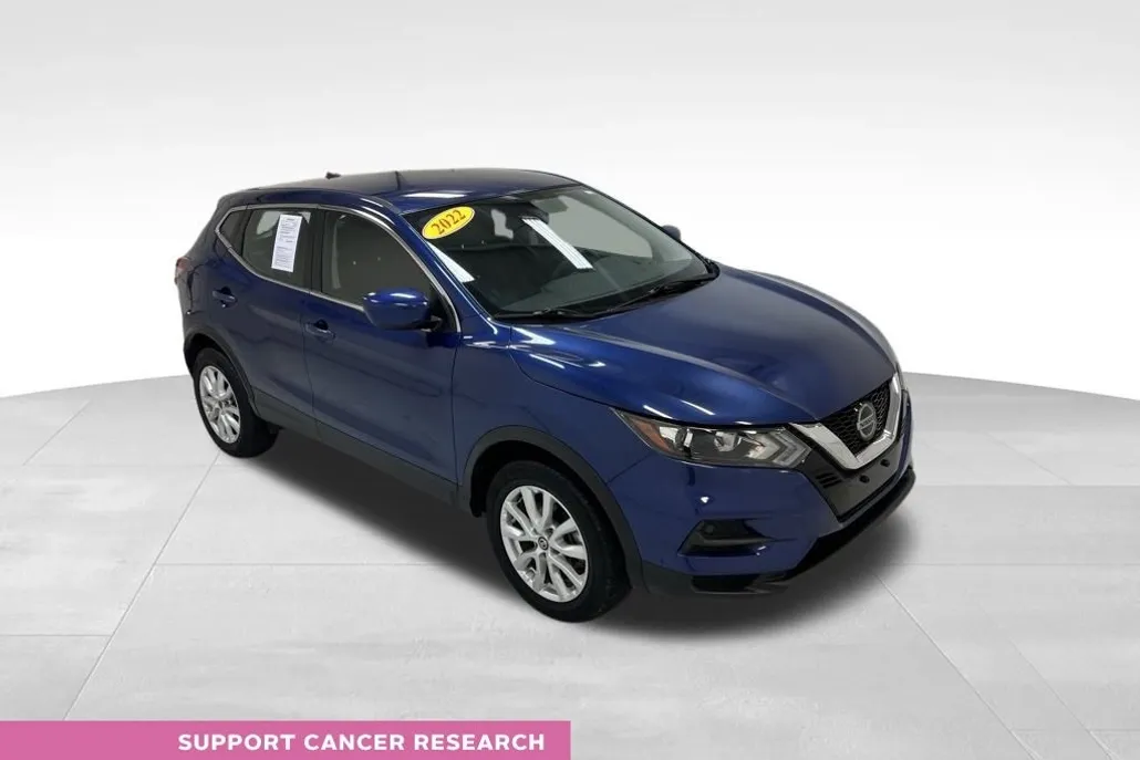2022 Nissan Rogue Sport S photo 1