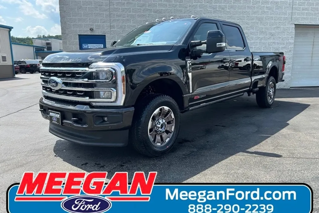 2025 Ford F-350 King Ranch photo 1