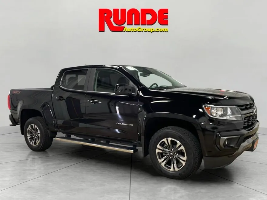 2022 Chevrolet Colorado Z71 photo 1
