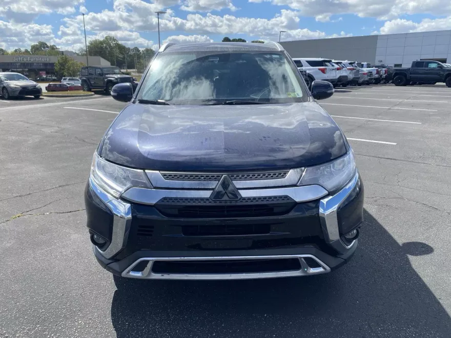 2020 Mitsubishi Outlander SEL photo 1