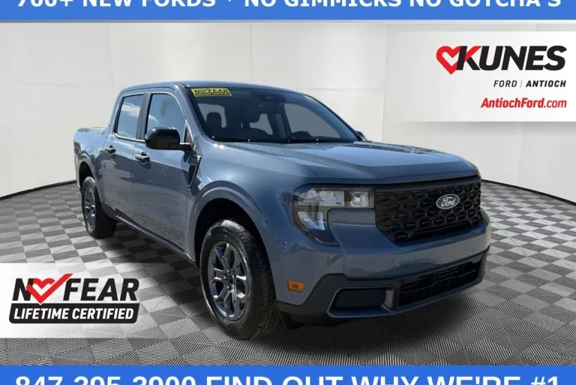 2025 Ford Maverick XLT photo 1