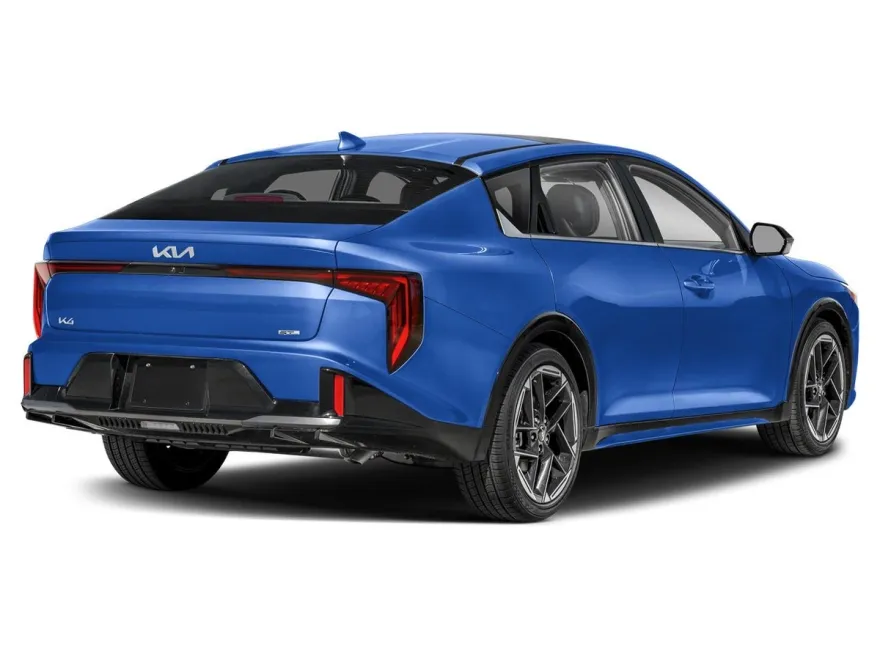 2025 Kia K4 GT-Line photo 1